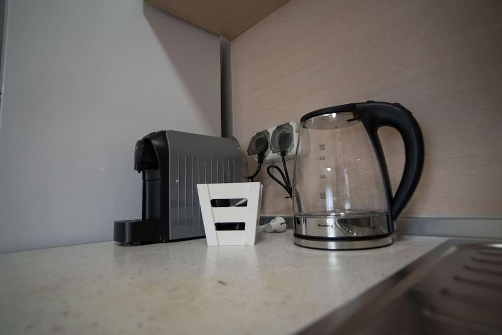 The Green Apartment In The Heart Of Old Sofia 1Bdr Bagian luar foto
